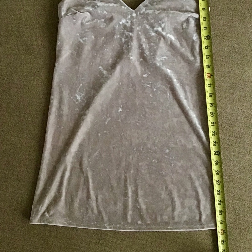 Measurements - Picture 2 of 4